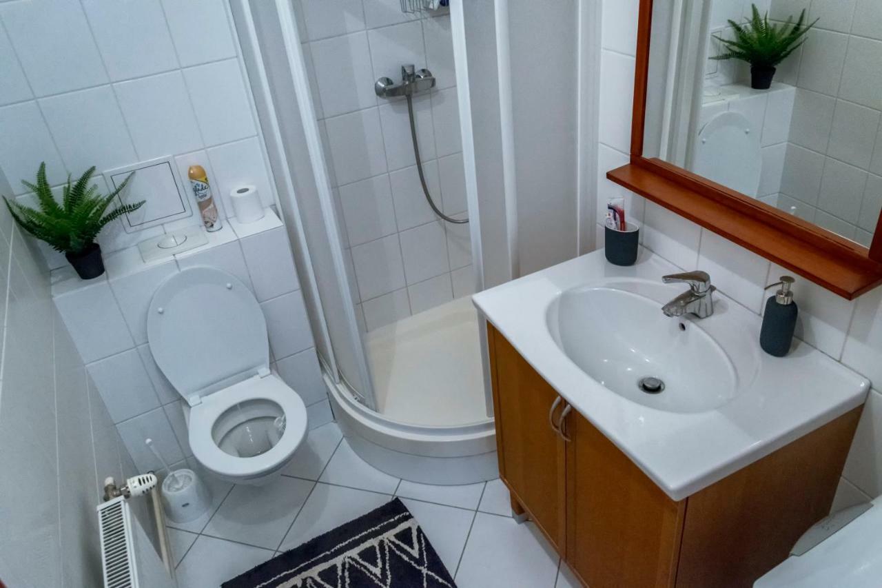 Pollock Apartment In Old Town Bratislava Exterior photo